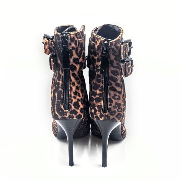 Guess Bossi Pointed Boots - Picture 3 of 8